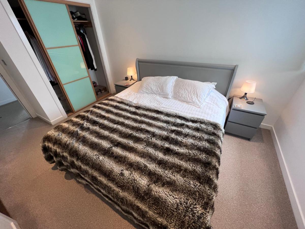 Beautiful Modern Sea-Side Apartment In The City EDI Eksteriør billede