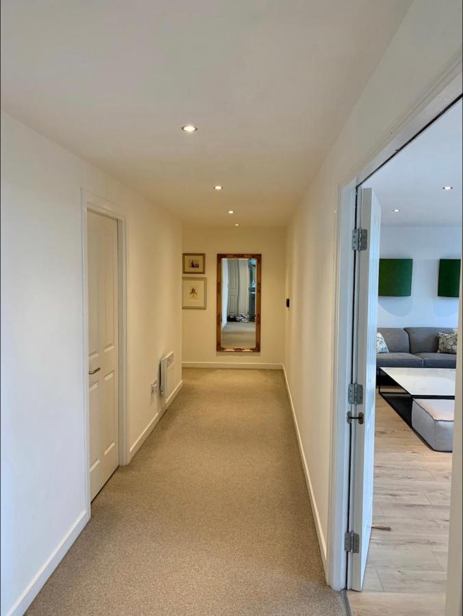 Beautiful Modern Sea-Side Apartment In The City EDI Eksteriør billede